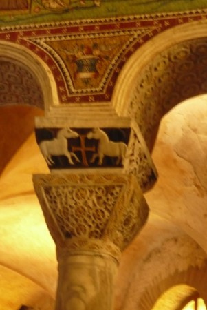 San Vitale.Pulvino