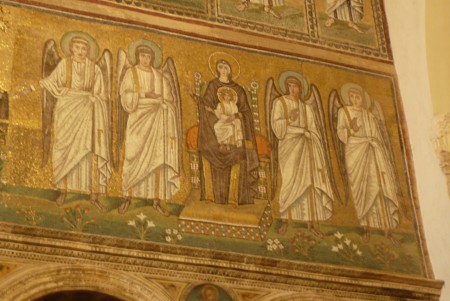 S. Apollinare Nuovo.Madonna in trono
